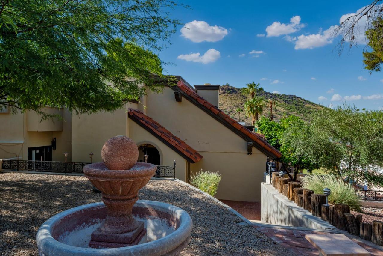 Smart Solution - Individual Private Bed-Pods In Gorgeous Shared Space - Women Only Dorm In Room 5 - Coed House - Full-Sized Mattresses In Individual Pods - With Built-In Private Storage - Gorgeous Shared Room - Affordable Luxury - Sparrow House Phoenix Exterior foto