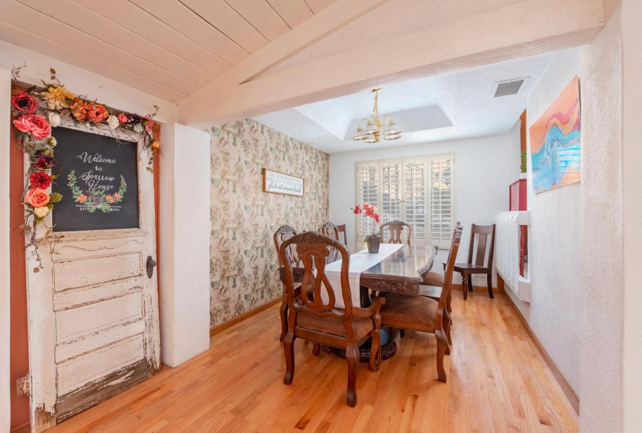 Smart Solution - Individual Private Bed-Pods In Gorgeous Shared Space - Women Only Dorm In Room 5 - Coed House - Full-Sized Mattresses In Individual Pods - With Built-In Private Storage - Gorgeous Shared Room - Affordable Luxury - Sparrow House Phoenix Exterior foto
